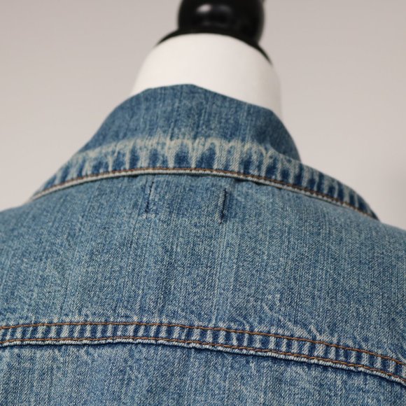 π3 for $15π Vintage Jean Jacket - Picture 13 of 13